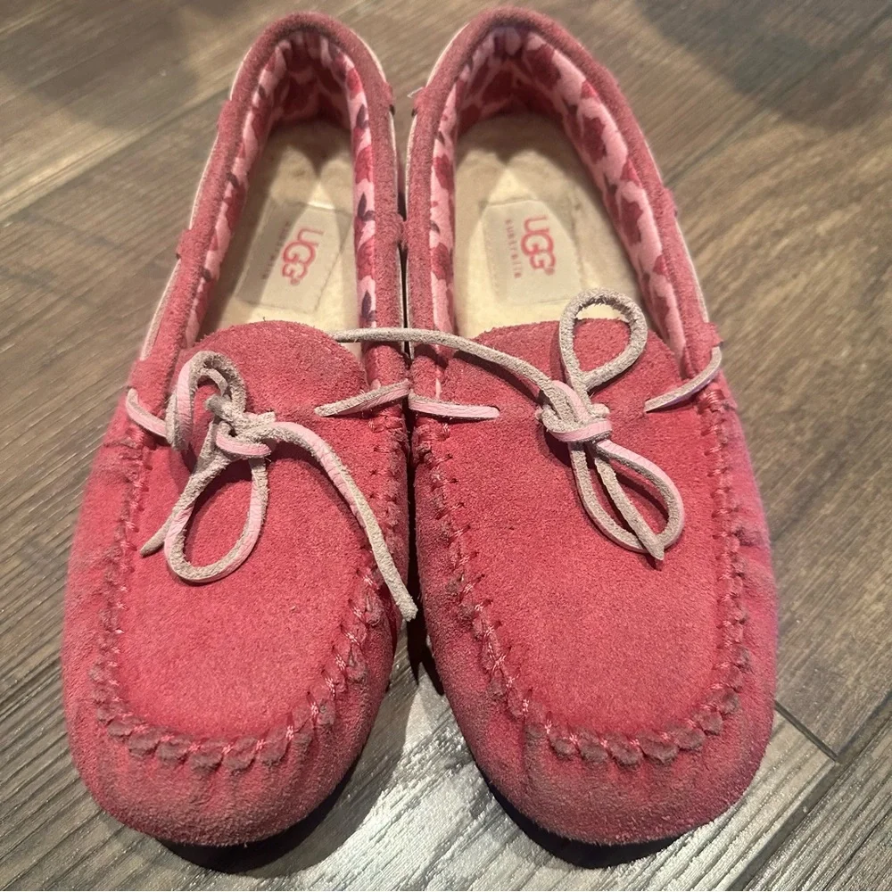 UGG Girls‎ Moccasins Pink Size 3